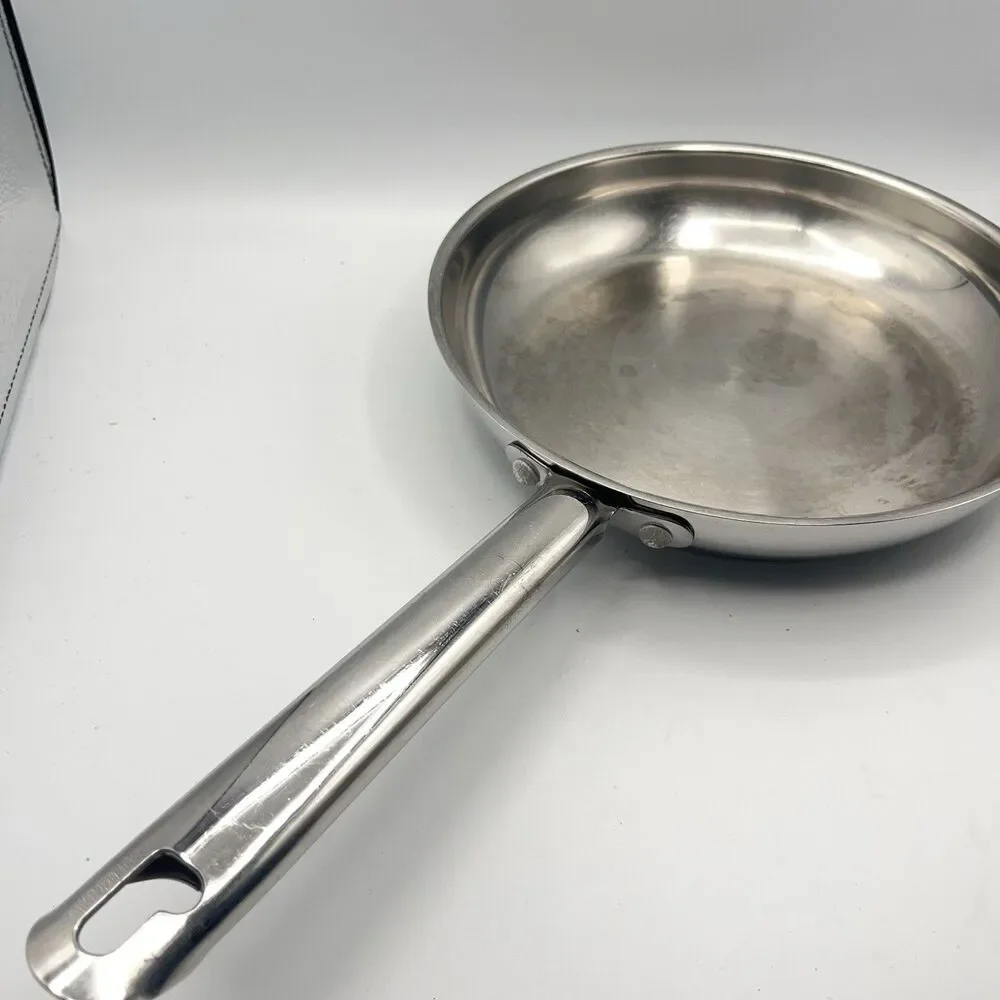 Wolfgang Puck's Sauté Pan Cafe Collection 18-10 Stainless Steel 032005 No Cover